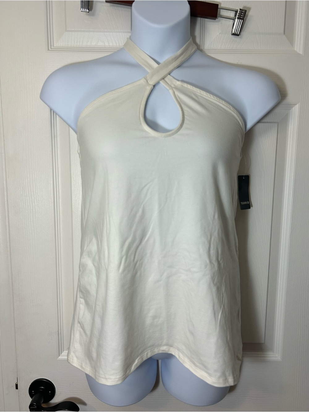 Torrid Retro Chic Foxy Twist Neck Halter Top White Size 1X NWT